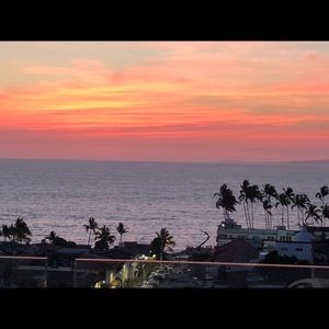 Meet your Posher, Derrick